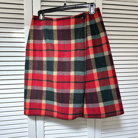 Charter Club Dresses & Skirts - Charter Club Plaid Wool Wrap Mini Skirt Fully Lined Size 4